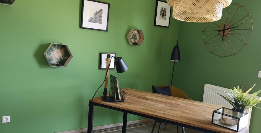 programme immobilier neuf à  Saint-Jean-de-Sixt : les carrés Bienheureux duplex-jardin bureau