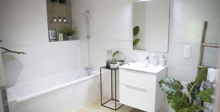 Programme immobilier neuf aux Auxons : les Carrés d'Ausona, duplex-jardin salle de bain