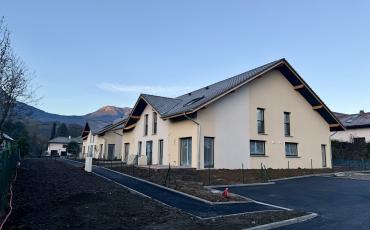 Soirée-découverte à Porte-De-Savoie(73) - Visitez un Duplex-Jardin® bientôt livré !