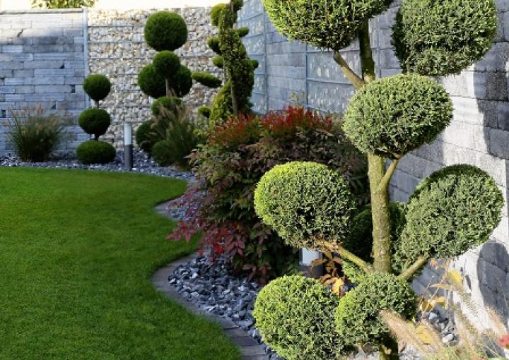 cacher terrasse voisins idees amenagement originales cloison muret pierres jardin